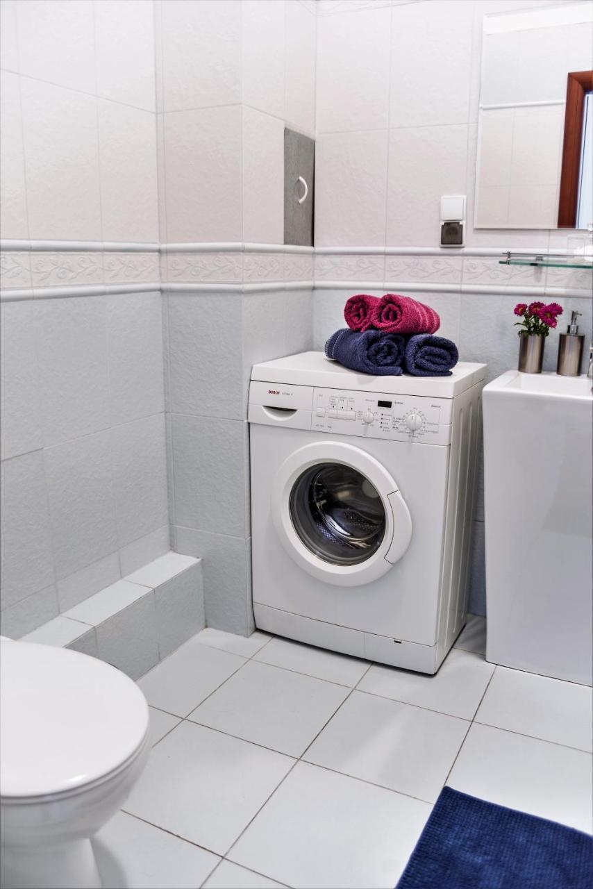 Apartament Chmielna Bis Apartment วอร์ซอ ภายนอก รูปภาพ