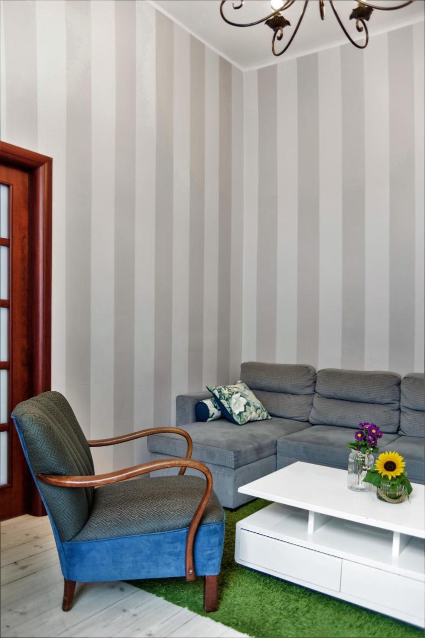 Apartament Chmielna Bis Apartment วอร์ซอ ภายนอก รูปภาพ